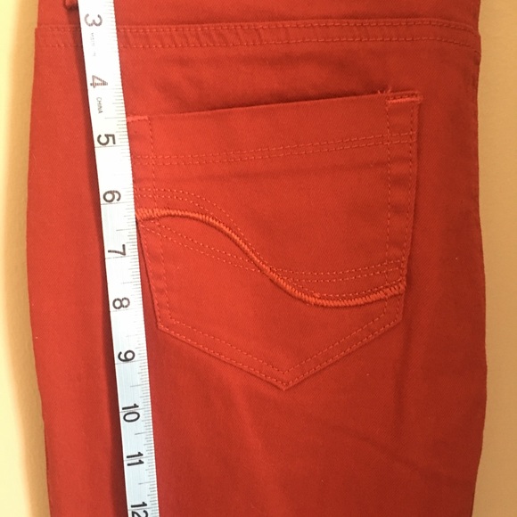 HTF Dark Red Skinny Jeans - Picture 6 of 6